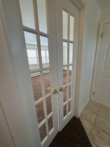 37 Elizabeth Ann Drive, New Haven, CT 06512