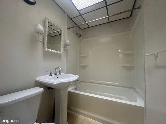 2704 LARDNER ST, Philadelphia, PA 19149