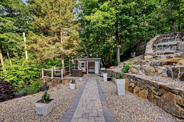 2677 Route 35, Katonah, NY 10536