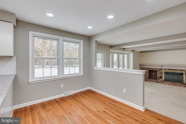 28 HARROWGATE DR, Cherry Hill, NJ 08003