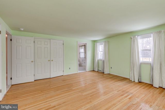 28 HARROWGATE DR, Cherry Hill, NJ 08003