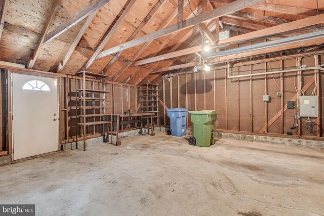 28 HARROWGATE DR, Cherry Hill, NJ 08003