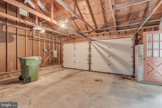 28 HARROWGATE DR, Cherry Hill, NJ 08003