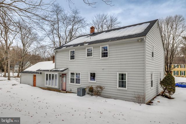 28 HARROWGATE DR, Cherry Hill, NJ 08003