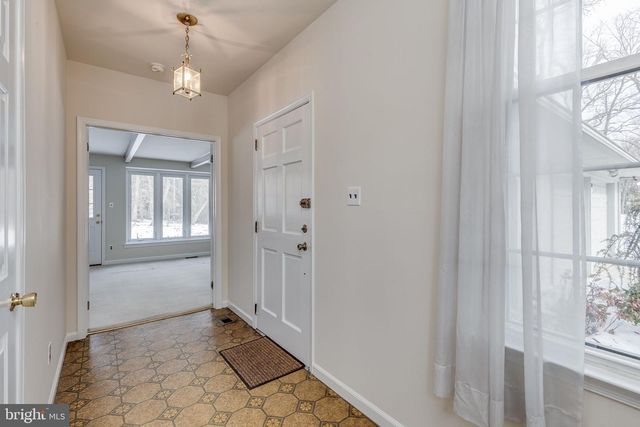 28 HARROWGATE DR, Cherry Hill, NJ 08003