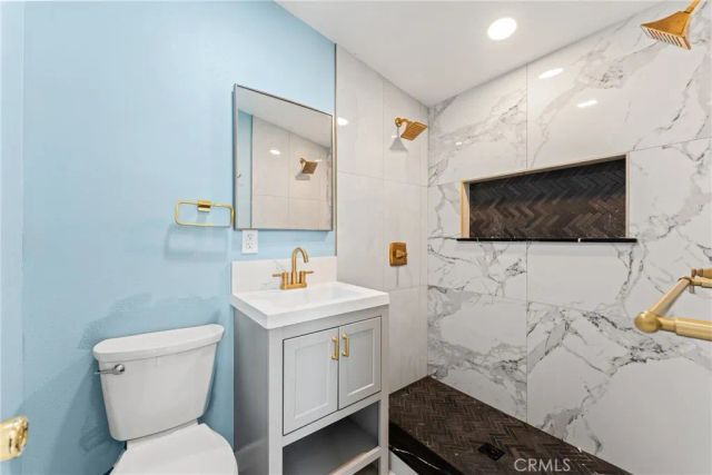 3250 Apple Avenue, Jurupa Valley, CA 92509