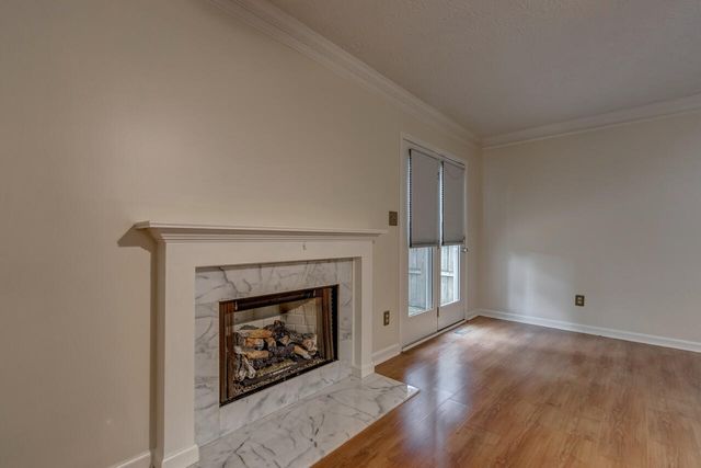 285 Rosemont Garden T, Lexington, KY 40503