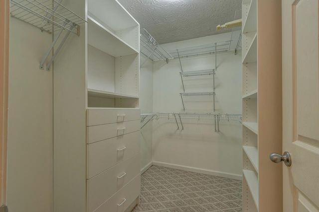 285 Rosemont Garden T, Lexington, KY 40503