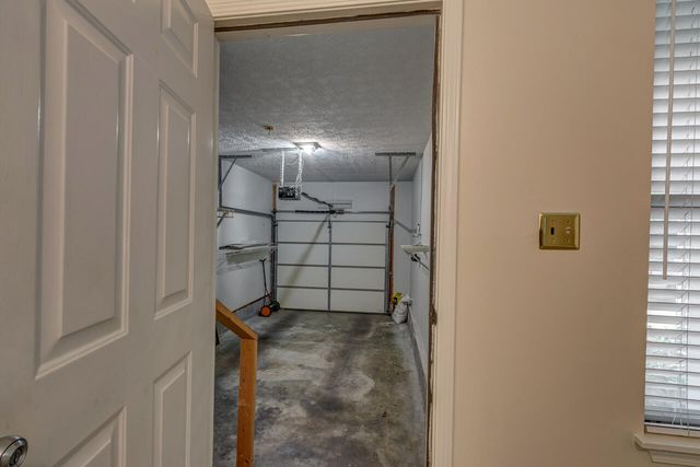 285 Rosemont Garden T, Lexington, KY 40503