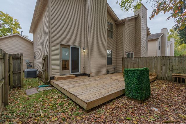 285 Rosemont Garden T, Lexington, KY 40503