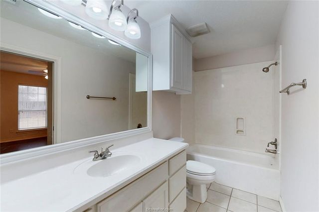 4015 Pomel Drive, College Station, TX 77845