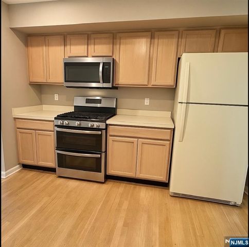 48 Clarken Drive 243, West Orange, NJ 07052