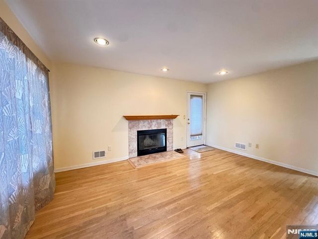 48 Clarken Drive 243, West Orange, NJ 07052