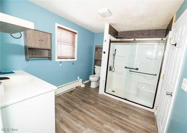 1549 Ridge Road NE, New Philadelphia, OH 44663