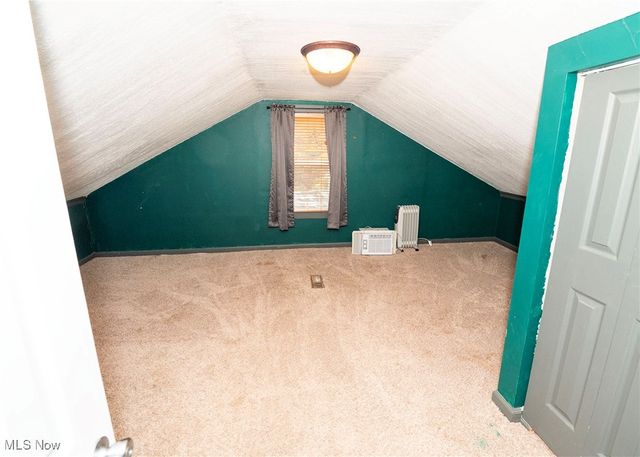 1549 Ridge Road NE, New Philadelphia, OH 44663