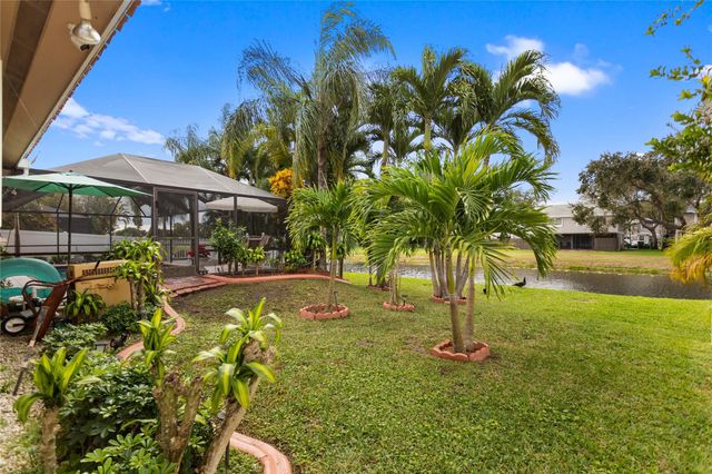 5207 SW 120th Avenue, Cooper City, FL 33330