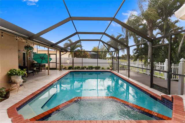 5207 SW 120th Avenue, Cooper City, FL 33330