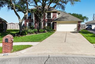 4826 Glenpark Drive, La Porte, TX 77571