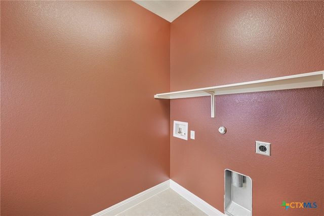 104 Turvey Cove, Hutto, TX 78634