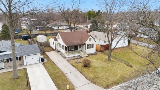 2425 White Oak Avenue, Fort Wayne, IN 46805