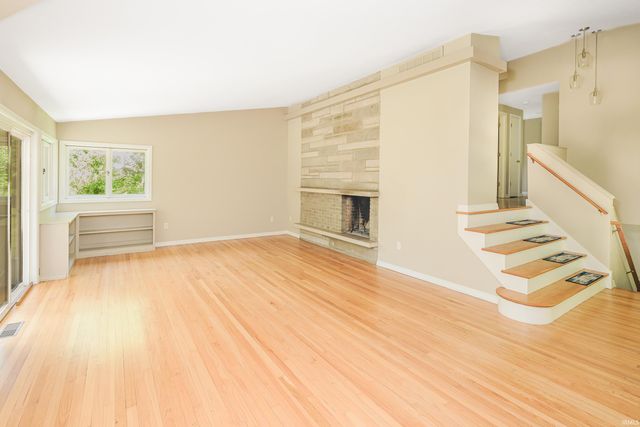 3700 S Leonard Springs Road, Bloomington, IN 47403