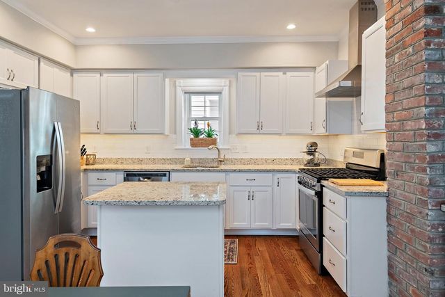 16 WOODLAWN AVE, Annapolis, MD 21401