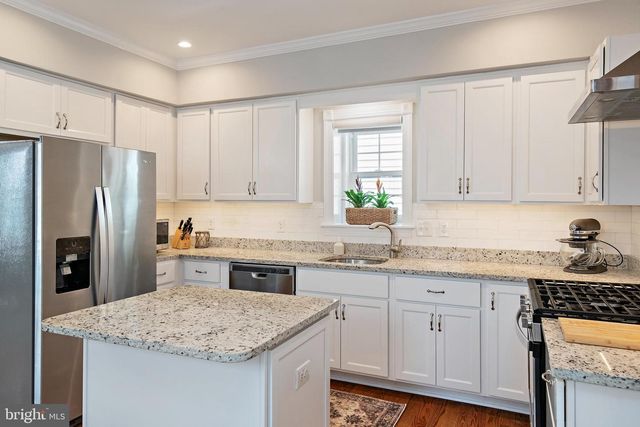 16 WOODLAWN AVE, Annapolis, MD 21401