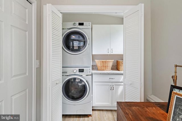 16 WOODLAWN AVE, Annapolis, MD 21401