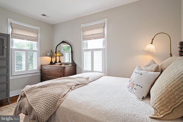 16 WOODLAWN AVE, Annapolis, MD 21401