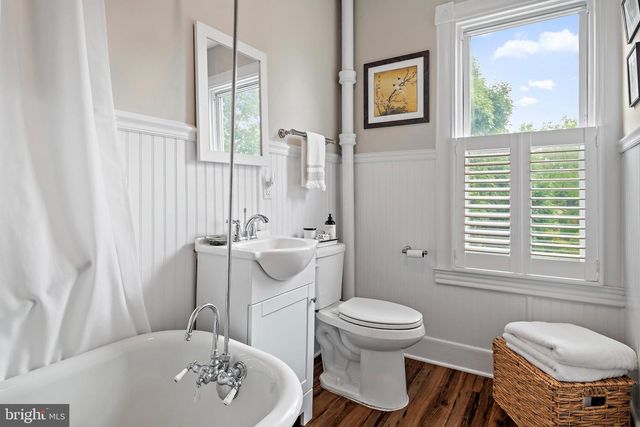 16 WOODLAWN AVE, Annapolis, MD 21401