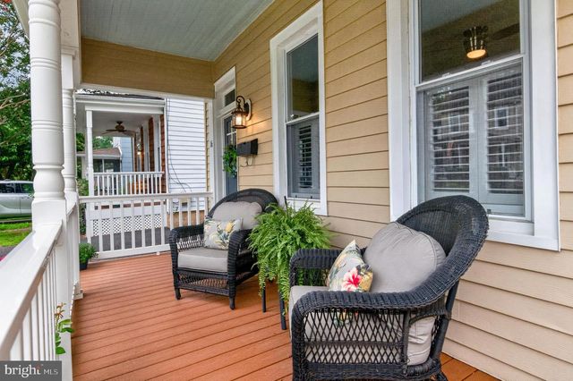 16 WOODLAWN AVE, Annapolis, MD 21401