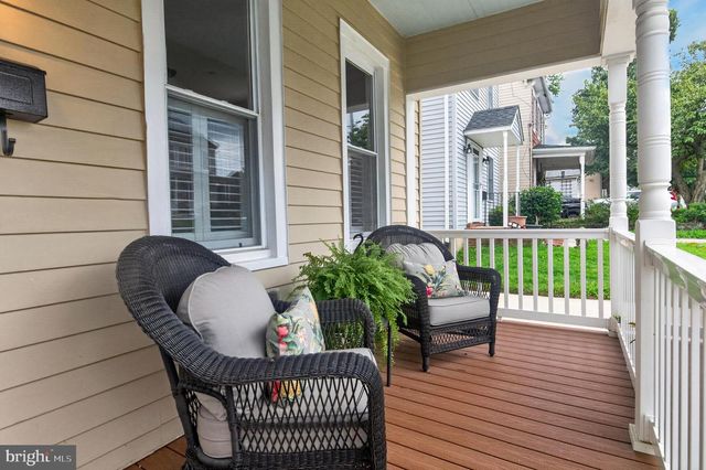 16 WOODLAWN AVE, Annapolis, MD 21401