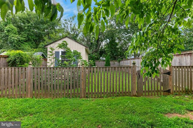 16 WOODLAWN AVE, Annapolis, MD 21401
