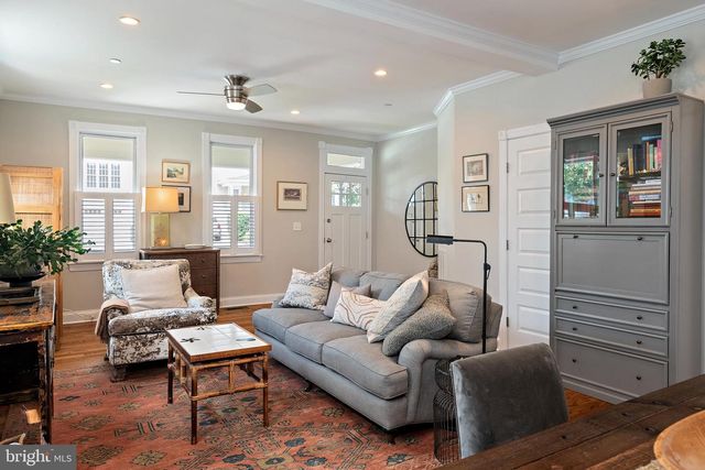 16 WOODLAWN AVE, Annapolis, MD 21401