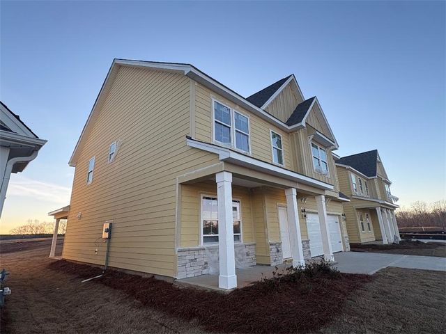 555 Hydrangea Street, Seneca, SC 29678