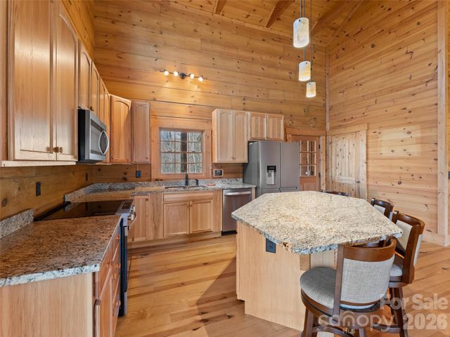 935 Big Branch Road, Brevard, NC 28712