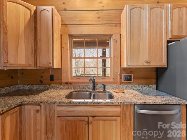 935 Big Branch Road, Brevard, NC 28712