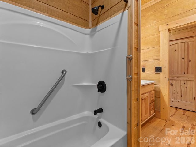 935 Big Branch Road, Brevard, NC 28712