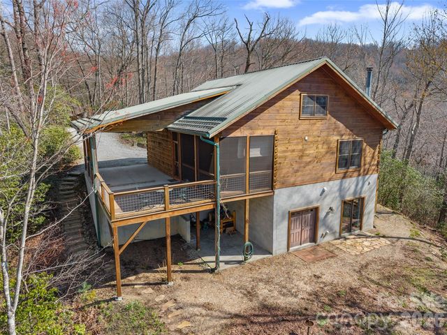 935 Big Branch Road, Brevard, NC 28712