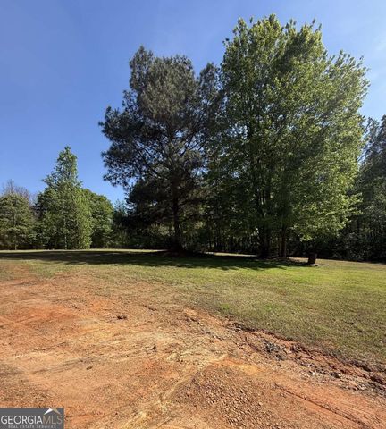 2010 Star Point Road, Carrollton, GA 30117