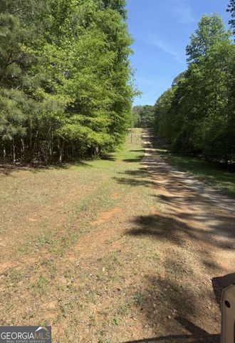 2010 Star Point Road, Carrollton, GA 30117