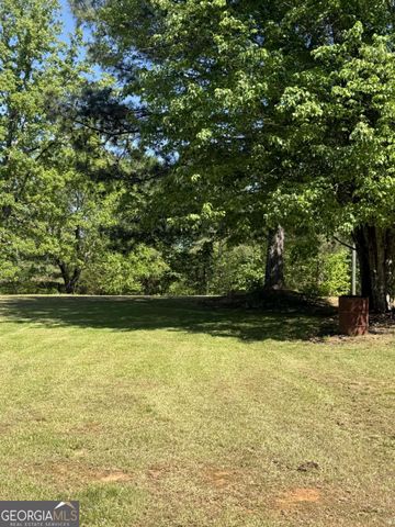 2010 Star Point Road, Carrollton, GA 30117