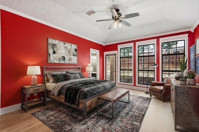 1331 Travis Street, Denton, TX 76205