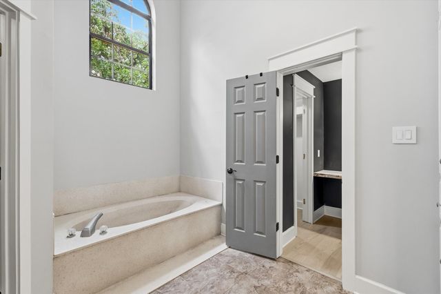 1331 Travis Street, Denton, TX 76205