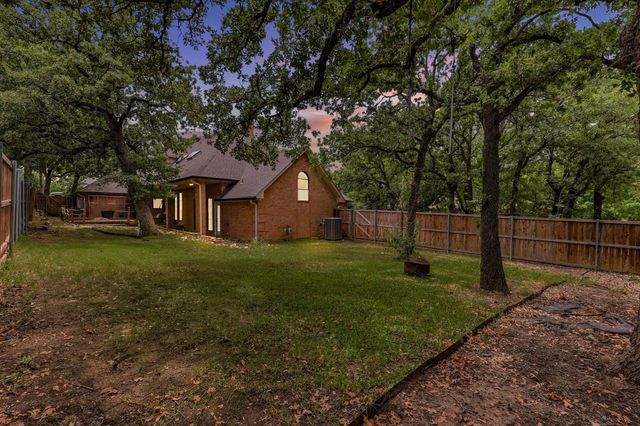 1331 Travis Street, Denton, TX 76205