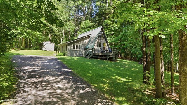 661 S Johnsburg Road, Johnsburg, NY 12885