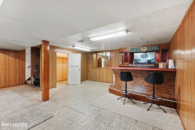 32919 Warkop Avenue, Warren, MI 48093