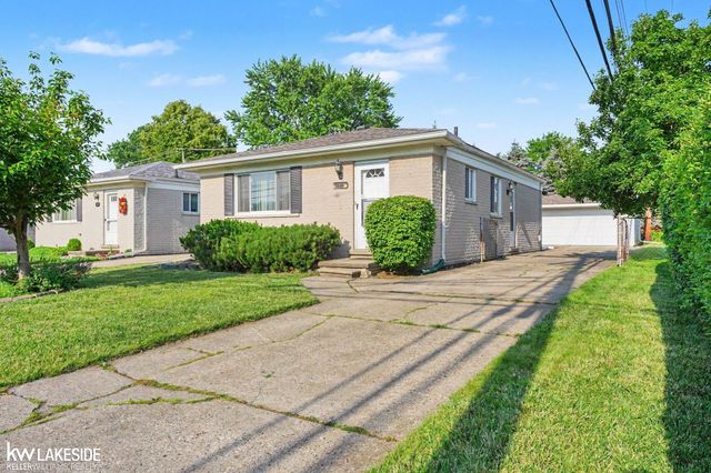 32919 Warkop Avenue, Warren, MI 48093