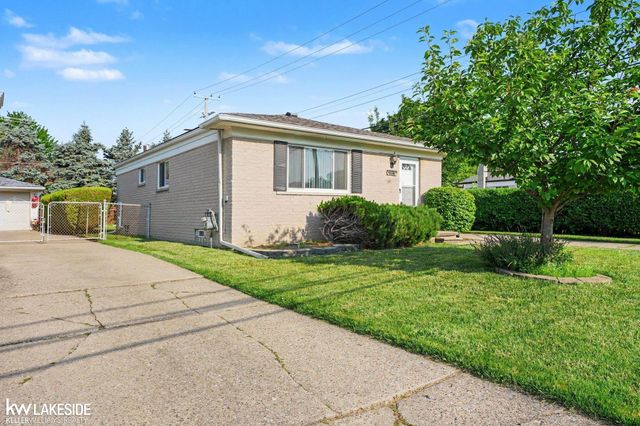 32919 Warkop Avenue, Warren, MI 48093