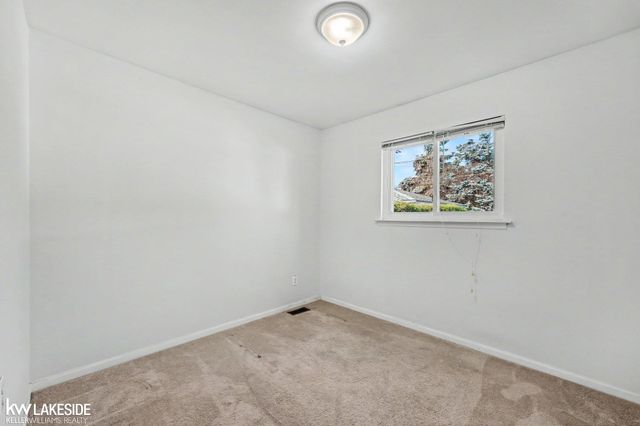 32919 Warkop Avenue, Warren, MI 48093